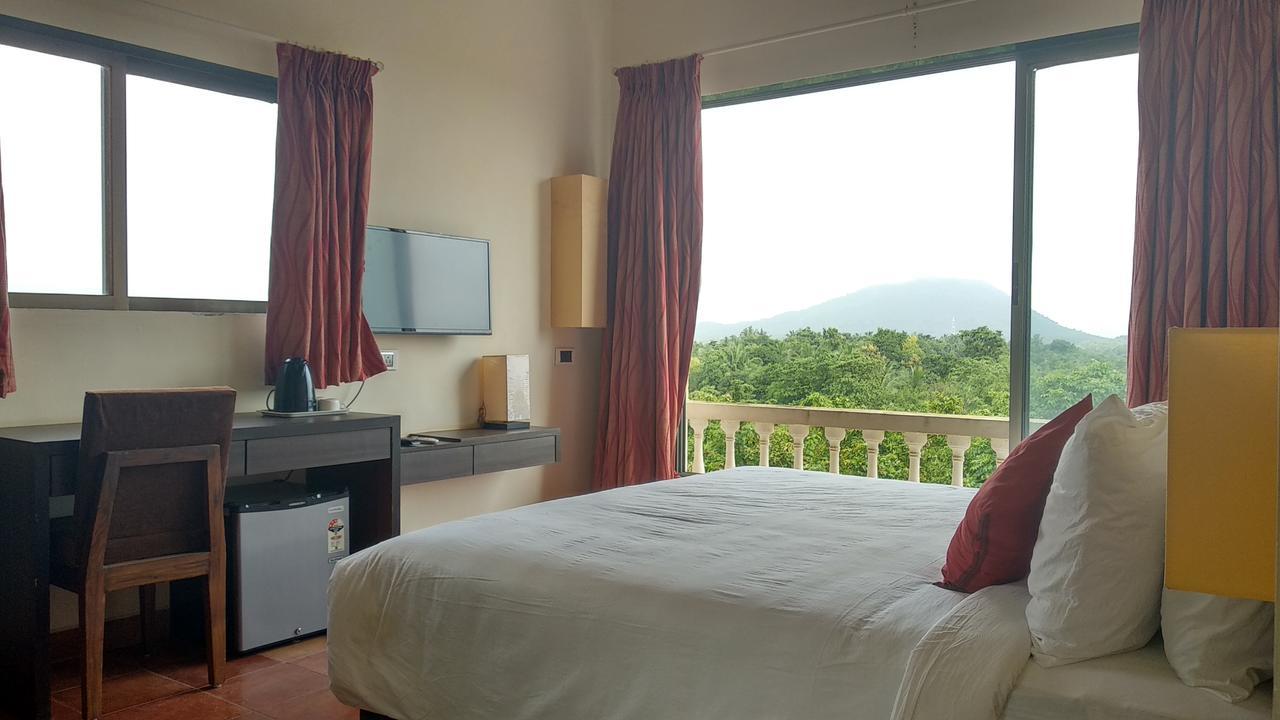 Yog Resort By Splenor Maneri  Bagian luar foto